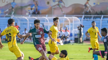 Mohun Bagan Super Giant and CISF Protectors players in action (Photo: Durand Cup)