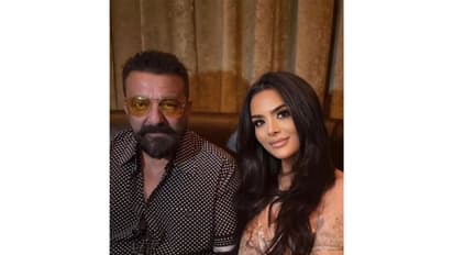 Sanjay Dutt with his daughter Trishala (Image source: Instagram@duttsanjay)
