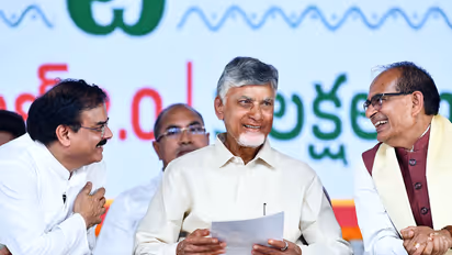 Union Minister Shivraj Singh Chouhan and Andhra Pradesh Chief Minister Chandrababu Naidu (Photo/ANI)