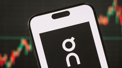 On Holding Stock Rises On Strong Q4 Earnings, Brand Growth: Retail’s Excited