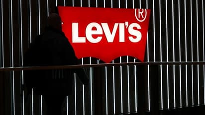 Levi Strauss Stock In Focus After C-Level Appointments: Retail’s Bullish