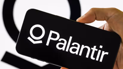https://stocktwits.com/news-articles/markets/equity/palantir-accuses-former-executives-of-stealing-what-does-ai-have-to-do-with-it/cLGF6SyR3xn