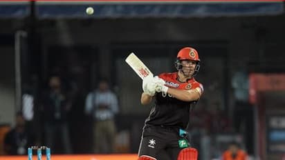 ಪ್ರೇಕ್ಷಕರಿಗೆ ಎಬಿಡಿ ರಸದೌತಣ ಸಿಕ್ಕಿತು: ಆದರೆ ಆರ್'ಸಿಬಿ ಗೆಲ್ಲಲಿಲ್ಲ