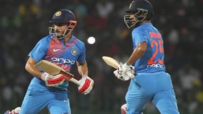 ಐಪಿಎಲ್: ಹೈದರಾಬಾದ್ ತಂಡಕ್ಕೆ ಇಬ್ಬರಲ್ಲಿ ಪೈಪೋಟಿ