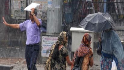 தமிழகம் முழுவதும் இடியுடன் அடித்து நொறுக்கப் போகுதாம் மழை..!