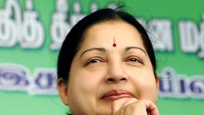 ஜெயலலிதா இறந்தது 4ஆம் தேதி தான்..! அரசாணையில் திருத்தம் செய்ய வேண்டும்- அதிமுக முன்னாள் எம்பி பரபரப்பு தகவல்