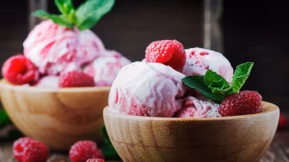 ಮೈಸೂರು: ಐಸ್ಕ್ರಿಂ ತಿನ್ನೋ ಸ್ಪರ್ಧೆ, ಮಕ್ಕಳದ್ದೇ ಕಾರುಬಾರು..!