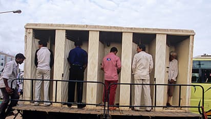 Film those who urinate in public, Bengaluru Mayor suggests