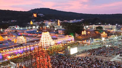 ತಿರುಪತಿ ದೇವಸ್ಥಾನದ 44 ಹಿಂದೂಯೇತರ ಸಿಬ್ಬಂದಿ ವರ್ಗಾವಣೆ