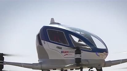 പറക്കും ടാക്സി ഇനി കെട്ടുകഥയല്ല; വീഡിയോ