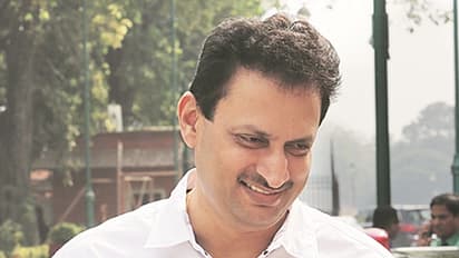 ಓಟಿಗಾಗಿ ಯಾರ ಬೂಟು ಬೇಕಾದರೂ ಸಿದ್ದರಾಮಯ್ಯ ನೆಕ್ಕುತ್ತಾರೆ: ಅನಂತ್ ಕುಮಾರ್ ಹೆಗಡೆ