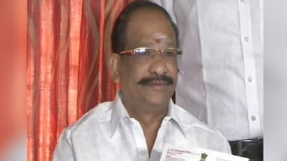 “அதுவரைக்கும் காத்திருக்க சொல்றாரு...” அதனால ராஜினாமா கேன்சல்... முத்துக்கருப்பன் எம்.பி அந்தர் பல்டி!