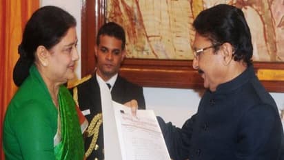 சசிகலாவை ஆட்சி அமைக்க அழைக்காதது ஏன்? விளக்கமளிக்கும் வித்யாசாகர் ராவ்...