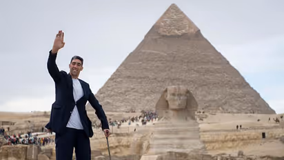 Sultan Keson:  ವಿಶ್ವದ ಅತ್ಯಂತ ಎತ್ತರದ ವ್ಯಕ್ತಿ ದಾಖಲೆ: ಇವರ ಹೈಟ್ ಹೆಚ್ಚಲು ಕಾರಣವೇನು ಗೊತ್ತಾ? 