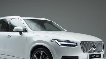 1.65 കോടിയുടെ വോള്വോ കാര് ഇറക്കുമതി ചെയ്ത എം.എല്.എയ്ക്ക് കിട്ടിയത് എട്ടിന്റെ പണി