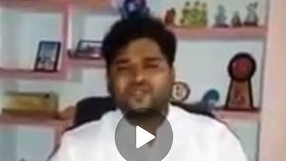 కాంగ్రెస్కి ఏపూరి సోమన్న రాజీనామా: షర్మిల పార్టీలో చేరే ఛాన్స్?