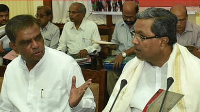 ಸಿದ್ದರಾಮಯ್ಯ ರಾಜಕೀಯ ಅಲೆಮಾರಿ: ಶ್ರೀನಿವಾಸ ಪ್ರಸಾದ್