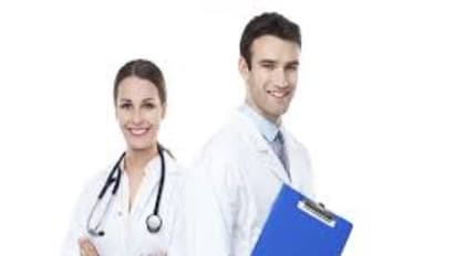 டாக்டர்களின் ஓய்வு வயது 65 ஆக அதிகரிப்பு - மத்திய அரசு அதிரடி அறிவிப்பு