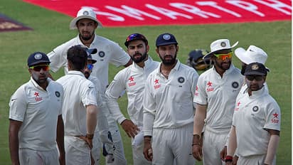 ಟೀಂ ಇಂಡಿಯಾ ಮಾತ್ರ ಕಳಪೆ ಪ್ರವಾಸಿ ತಂಡವಲ್ಲ-ಟೀಕಿಸುವ ಮುನ್ನ ಯೋಚಿಸಿ'!