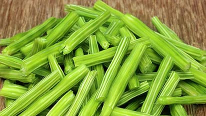 Health Tips: முருங்கை ஜூஸ் குடிங்க...இந்த அற்புத நன்மைகளை பெற்று கொள்ளுங்கள்..!!!