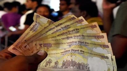 மோடியின் ரூபாய் நோட்டு தடை கருப்பு பணத்தை தடுக்கவில்லையா? - அதிர்ச்சி தகவல்கள்