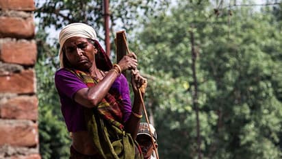 കാര്ഷികേതര മേഖലയില് കുറഞ്ഞ ദിവസ വേതനം 350 രൂപയാക്കി