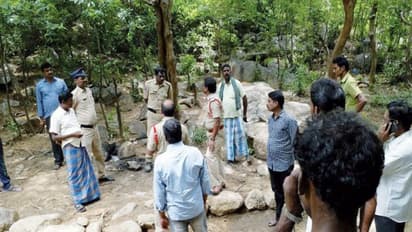 ஊருக்குள் புகுந்தது நக்சலைட்டுகளா? தமிழக – ஆந்திரா எல்லையில் துப்பாக்கி ஏந்திய அதிரடிப்படை காவலாளர்கள்…