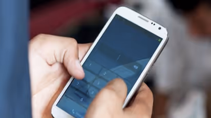 ಆಧಾರ್ ಮೂಲಕ ಪಡೆದ ಸಿಮ್ ಕಾರ್ಡ್ ಡಿಸ್‌ಕನೆಕ್ಟ್ ಆಗುತ್ತಾ?