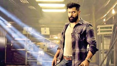 Iru Mugan Trailer: Packs a punch