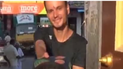 ரஷ்ய சுற்றுலா பயணிக்கு "சென்னையில்" இப்படி ஒரு ஆசையா.....? மிரண்டு போன தூதரகம்...!