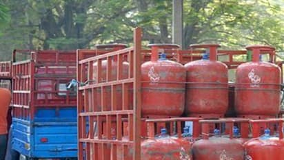 ಸಿಲಿಂಡರ್ ಗೆ ಹೆಚ್ಚು ಹಣ ಕೇಳಿದರೆ ಏಜೆನ್ಸಿಗೆ ದಂಡ