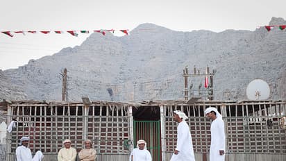 അവധിയെടുത്ത് ദേശാടനം ചെയ്യുന്ന ഗ്രാമം