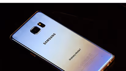 Samsung's profits crash after Galaxy Note 7 fiasco