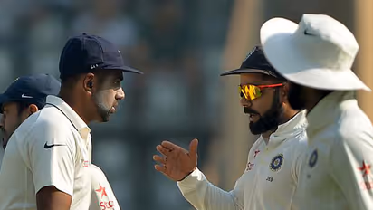 ನಾಲ್ಕನೇ ಟೆಸ್ಟ್'ನಲ್ಲಿ 400 ರನ್'ಗಳಿಗೆ ಆಲೌಟ್ ಆದ ಆಂಗ್ಲರು