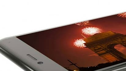 Flipkart launches Billion Capture+ dual camera smartphone at Rs 10,999, sale on November 15