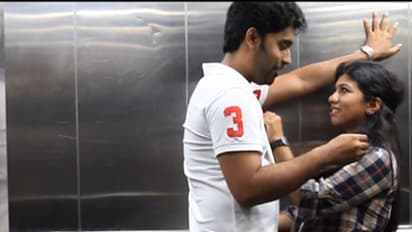 ലിഫ്റ്റില്‍ ഒരു മലയാളി കാണിക്കുന്നത്