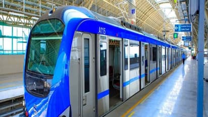 வெளியூர் ரயிலை பிடிக்க இனி சென்ட்ரலுக்கு அரக்க பரக்க ஓட வேண்டாம்…. டிராபிக்ல மாட்டாம இன்னையிலிருந்து மெட்ரோ ரயிலில் பயணிக்கலாம் !!