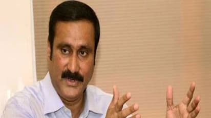 மூன்றில் இரண்டு பங்கு மருத்துவ இடத்தை டவுன் மாணவர்களே எடுத்துக்கிட்டா கிராமப்புற மாணவர்கள் என்ன செய்வாங்க? கொந்தளித்த அன்புமணி !!