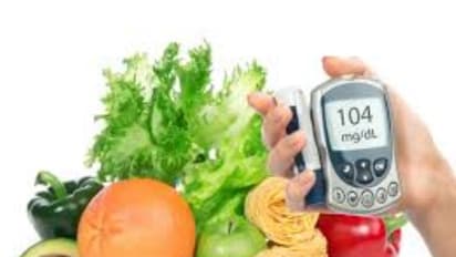 நீரிழிவு நோயாளிகளா நீங்கள் ? எவற்றை எல்லாம் நீங்க பயமில்லாம சாப்பிடலாம் !! எதை சாப்பிடக் கூடாது !!