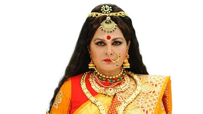 "సువర్ణ సుందరి" గా మారిన జయప్రద