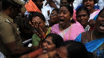 Jaya health: Doctors urge calm as protests, shutdowns spread in Chennai