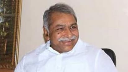 వైసీపికి మరో షాక్