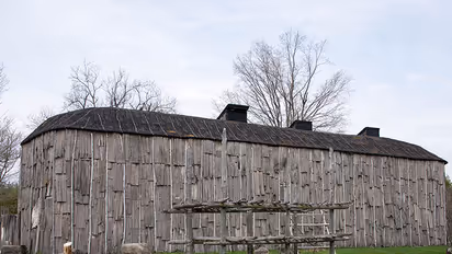 ഈ വീട്ടില്‍ 100 പേര്‍ താമസിച്ചിരുന്നു!