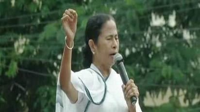 ஜெயலலிதா இருந்திருந்தால் இந்நேரம் நடந்திருப்பதே வேறு…. நம்பிக்கை இல்லா தீர்மானம் குறித்து மம்தா அதிரடி பேச்சு !!