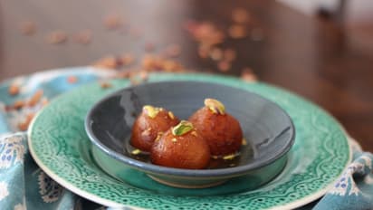 భోజనం తర్వాత ఈ స్వీట్స్.. చాలా ఆరోగ్యం..!