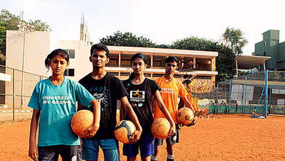 ಫುಟ್ಬಾಲ್: ಪಾಕಿಸ್ತಾನಕ್ಕಾದ ಗತಿ ಭಾರತಕ್ಕೂ ಬರುತ್ತಾ?