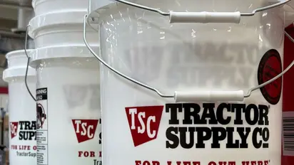 Tractor Supply Stock In Focus After Acquisition, Analyst Revision: Retail’s Bullish