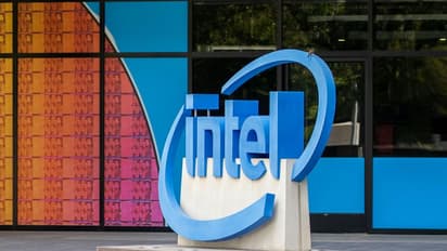 Intel Stock In Focus As Marvell Chief Shoots Down CEO Speculation: Retail Hopes Dampened