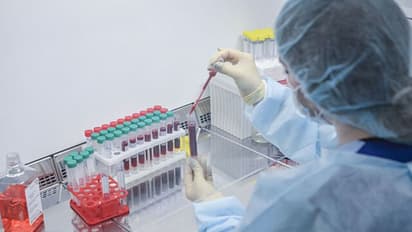 Replimune Stock Hits 1-Year High In After-hours As Small-Cap Biotech Files For FDA Approval Of Skin Cancer Combo Therapy: Retail Upbeat