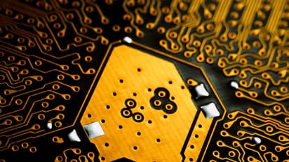 Applied Materials, ACM Research, Aehr Test See Retail Chatter Surge Before Friday’s Open